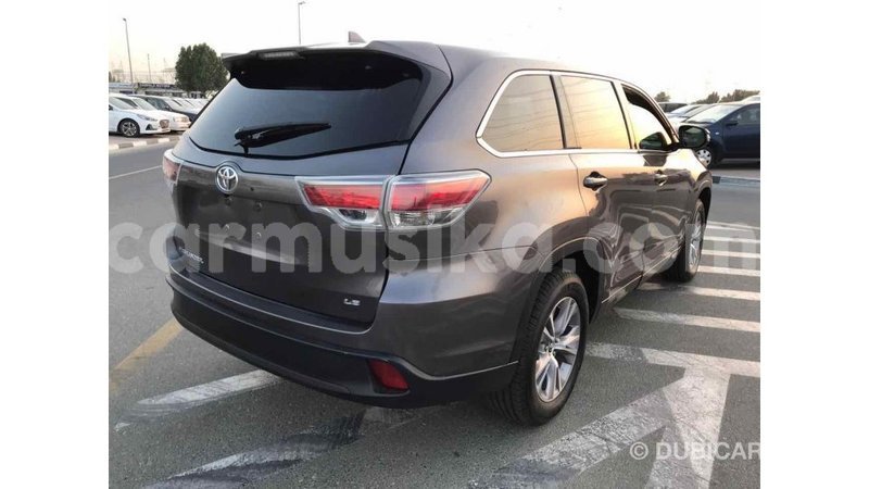 Big with watermark toyota highlander harare import dubai 8714