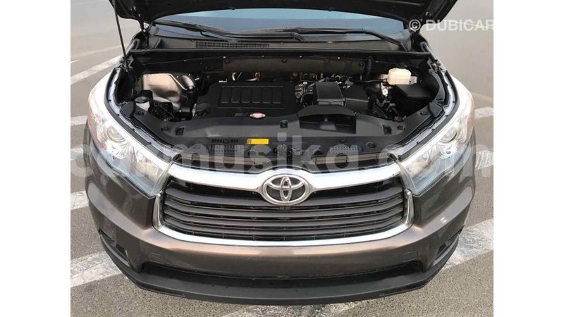 Big with watermark toyota highlander harare import dubai 8714