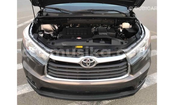 Acheter Import Voiture Toyota Highlander Autre à Import - Dubai, Harare Acheter Import Voiture Toyota Highlander Autre à Import - Dubai, Harare