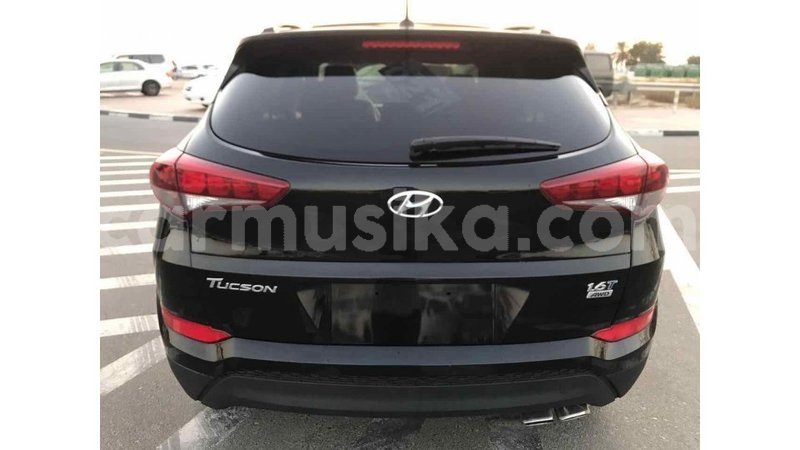 Big with watermark hyundai tucson harare import dubai 8715