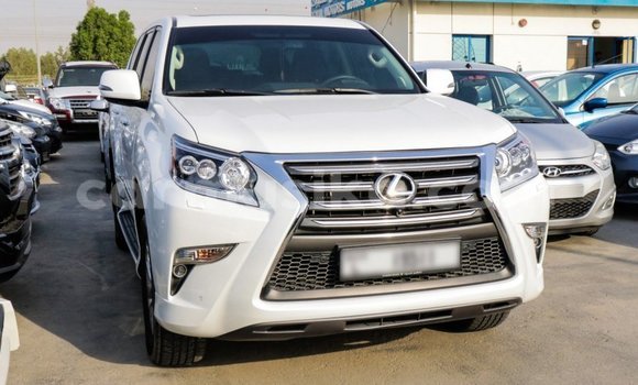 Acheter Import Voiture Lexus GX Blanc à Import - Dubai, Harare Acheter Import Voiture Lexus GX Blanc à Import - Dubai, Harare