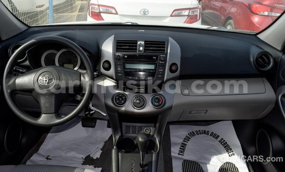 Acheter Import Utilitaire Toyota HiAce Autre à Import - Dubai, Harare Acheter Import Utilitaire Toyota HiAce Autre à Import - Dubai, Harare