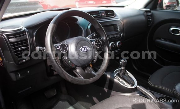 Acheter Import Voiture Kia Soul Rouge à Import - Dubai, Harare Acheter Import Voiture Kia Soul Rouge à Import - Dubai, Harare