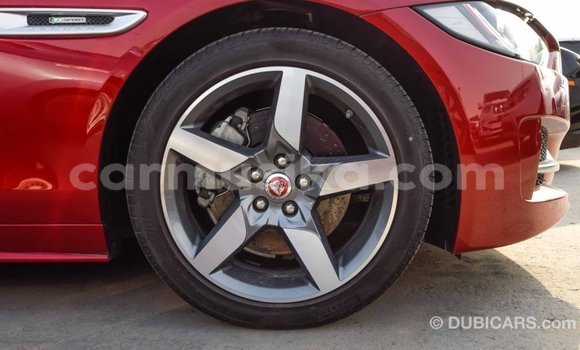 Tenga Imported Jaguar XE Tsvuku Mota in Import - Dubai in Harare Tenga Imported Jaguar XE Tsvuku Mota in Import - Dubai in Harare