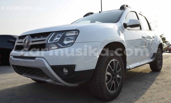 Acheter Import Voiture Renault Duster Blanc à Import - Dubai, Harare Acheter Import Voiture Renault Duster Blanc à Import - Dubai, Harare