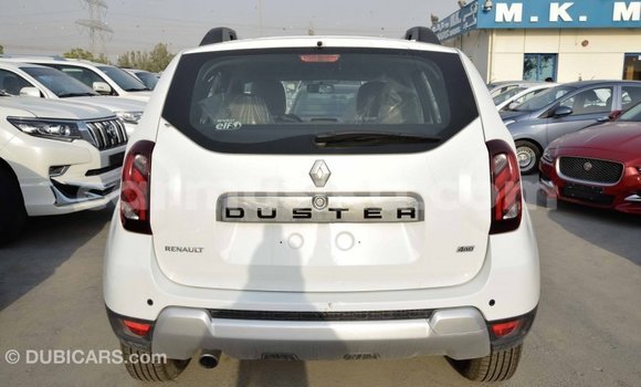 Acheter Import Voiture Renault Duster Blanc à Import - Dubai, Harare Acheter Import Voiture Renault Duster Blanc à Import - Dubai, Harare