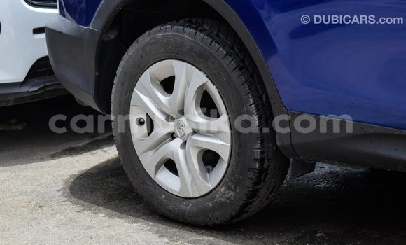 Acheter Import Utilitaire Toyota HiAce Bleu à Import - Dubai, Harare Acheter Import Utilitaire Toyota HiAce Bleu à Import - Dubai, Harare