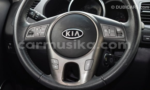 Acheter Import Voiture Kia Soul Noir à Import - Dubai, Harare Acheter Import Voiture Kia Soul Noir à Import - Dubai, Harare