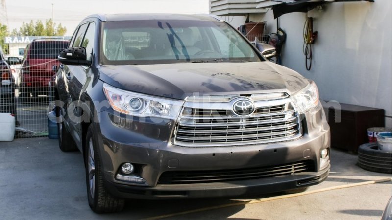 Big with watermark toyota highlander harare import dubai 8737