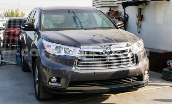 Acheter Import Voiture Toyota Highlander Autre à Import - Dubai, Harare Acheter Import Voiture Toyota Highlander Autre à Import - Dubai, Harare