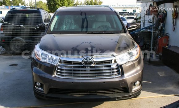 Acheter Import Voiture Toyota Highlander Autre à Import - Dubai, Harare Acheter Import Voiture Toyota Highlander Autre à Import - Dubai, Harare