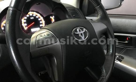 Nunua Ilio tumika Toyota Hilux Nyeupe Gari ndani ya Beitbridge nchini Matabeleland Kusini Nunua Ilio tumika Toyota Hilux Nyeupe Gari ndani ya Beitbridge nchini Matabeleland Kusini