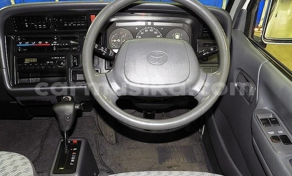 Acheter Occasion Voiture Toyota Hiace Blanc à Beitbridge, Matabeleland South Acheter Occasion Voiture Toyota Hiace Blanc à Beitbridge, Matabeleland South