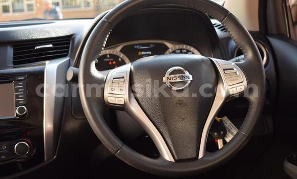 Buy Used Nissan Navara White Car in Beitbridge in Matabeleland South Buy Used Nissan Navara White Car in Beitbridge in Matabeleland South