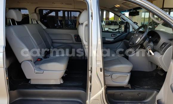 Acheter Occasion Voiture Hyundai H1 Gris à Harare, Harare Acheter Occasion Voiture Hyundai H1 Gris à Harare, Harare