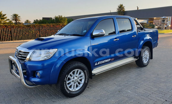 Buy Used Toyota Hilux Blue Car in Beitbridge in Matabeleland South Buy Used Toyota Hilux Blue Car in Beitbridge in Matabeleland South