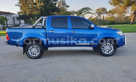 Buy Used Toyota Hilux Blue Car in Beitbridge in Matabeleland South Buy Used Toyota Hilux Blue Car in Beitbridge in Matabeleland South
