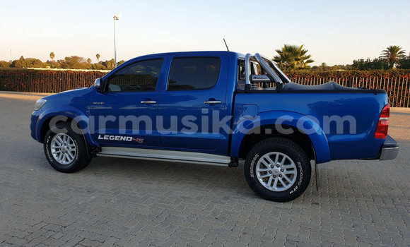 Buy Used Toyota Hilux Blue Car in Beitbridge in Matabeleland South Buy Used Toyota Hilux Blue Car in Beitbridge in Matabeleland South