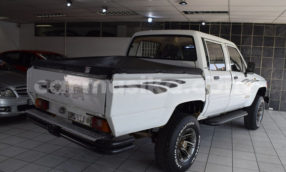 Acheter Occasion Voiture Toyota Hilux Autre à Beitbridge, Matabeleland South Acheter Occasion Voiture Toyota Hilux Autre à Beitbridge, Matabeleland South