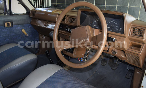 Acheter Occasion Voiture Toyota Hilux Autre à Beitbridge, Matabeleland South Acheter Occasion Voiture Toyota Hilux Autre à Beitbridge, Matabeleland South