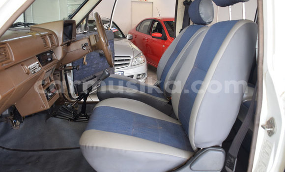 Acheter Occasion Voiture Toyota Hilux Autre à Beitbridge, Matabeleland South Acheter Occasion Voiture Toyota Hilux Autre à Beitbridge, Matabeleland South
