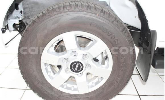 Acheter Occasion Voiture Nissan NP 300 Blanc à Harare, Harare Acheter Occasion Voiture Nissan NP 300 Blanc à Harare, Harare