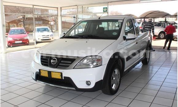 Tenga Tsaru Nissan NV200 Chena Mota in Harare in Harare Tenga Tsaru Nissan NV200 Chena Mota in Harare in Harare