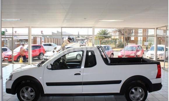 Tenga Tsaru Nissan NV200 Chena Mota in Harare in Harare Tenga Tsaru Nissan NV200 Chena Mota in Harare in Harare