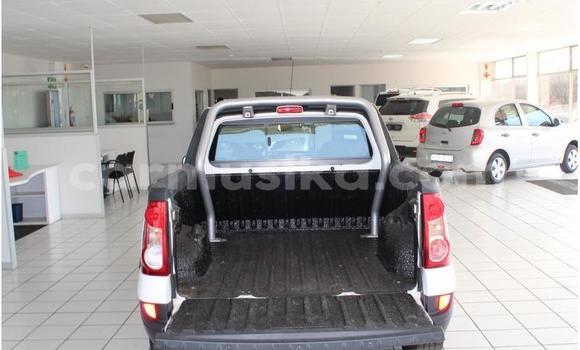 Tenga Tsaru Nissan NV200 Chena Mota in Harare in Harare Tenga Tsaru Nissan NV200 Chena Mota in Harare in Harare