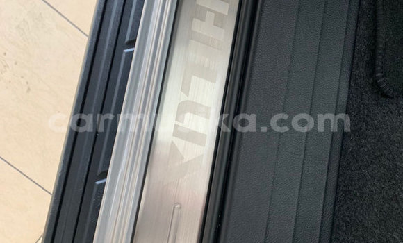 Buy Used Toyota Hilux Silver Car in Beitbridge in Matabeleland South Buy Used Toyota Hilux Silver Car in Beitbridge in Matabeleland South