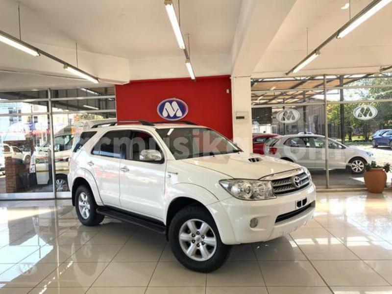 Big with watermark toyota fortuner matabeleland south beitbridge 8780