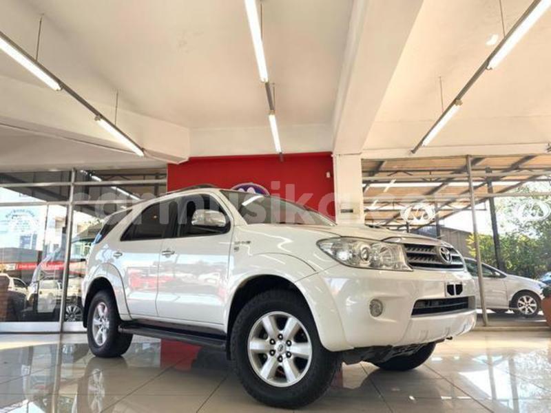 Big with watermark toyota fortuner matabeleland south beitbridge 8780