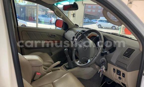 Buy Used Toyota Fortuner White Car in Beitbridge in Matabeleland South Buy Used Toyota Fortuner White Car in Beitbridge in Matabeleland South