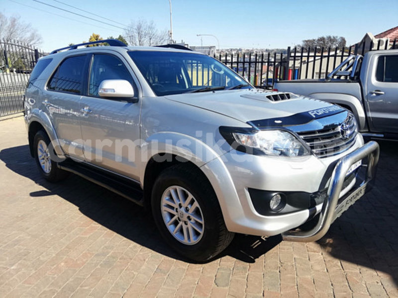 Big with watermark toyota fortuner matabeleland south beitbridge 8782