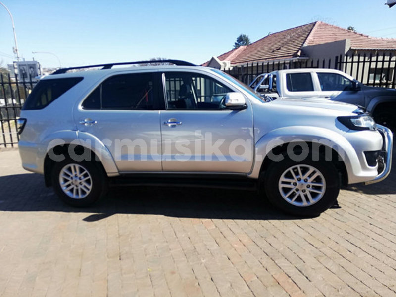 Big with watermark toyota fortuner matabeleland south beitbridge 8782