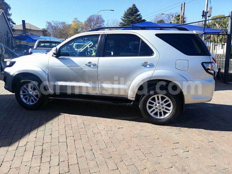 Big with watermark toyota fortuner matabeleland south beitbridge 8782
