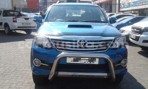 Buy Used Toyota Fortuner Blue Car in Beitbridge in Matabeleland South Buy Used Toyota Fortuner Blue Car in Beitbridge in Matabeleland South