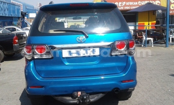 Buy Used Toyota Fortuner Blue Car in Beitbridge in Matabeleland South Buy Used Toyota Fortuner Blue Car in Beitbridge in Matabeleland South