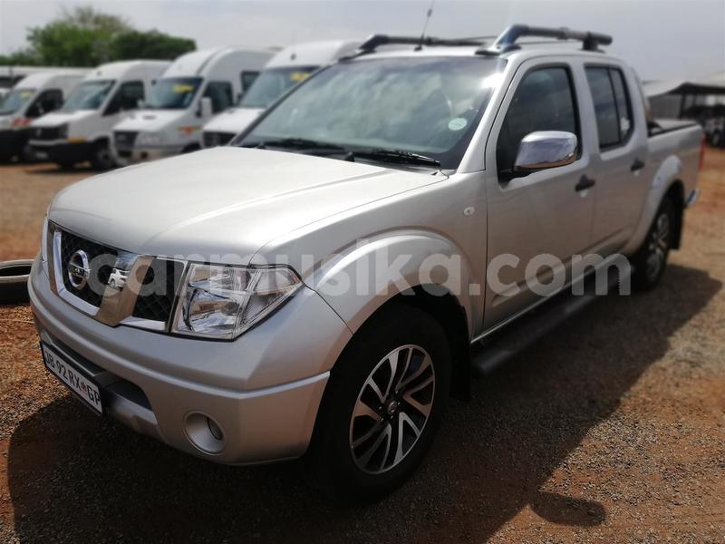 Big with watermark nissan navara matabeleland south beitbridge 8787