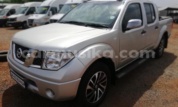 Buy Used Nissan Navara Silver Car in Beitbridge in Matabeleland South Buy Used Nissan Navara Silver Car in Beitbridge in Matabeleland South