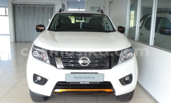 Nunua Ilio tumika Nissan Navara Nyeupe Gari ndani ya Beitbridge nchini Matabeleland Kusini Nunua Ilio tumika Nissan Navara Nyeupe Gari ndani ya Beitbridge nchini Matabeleland Kusini
