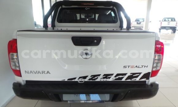 Nunua Ilio tumika Nissan Navara Nyeupe Gari ndani ya Beitbridge nchini Matabeleland Kusini Nunua Ilio tumika Nissan Navara Nyeupe Gari ndani ya Beitbridge nchini Matabeleland Kusini