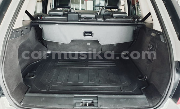 Acheter Occasion Voiture Land Rover Range Rover Blanc à Beitbridge, Matabeleland South Acheter Occasion Voiture Land Rover Range Rover Blanc à Beitbridge, Matabeleland South