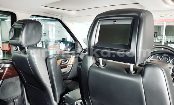 Acheter Occasion Voiture Land Rover Range Rover Blanc à Beitbridge, Matabeleland South Acheter Occasion Voiture Land Rover Range Rover Blanc à Beitbridge, Matabeleland South