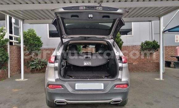 Acheter Occasion Voiture Jeep Cherokee Gris à Harare, Harare Acheter Occasion Voiture Jeep Cherokee Gris à Harare, Harare