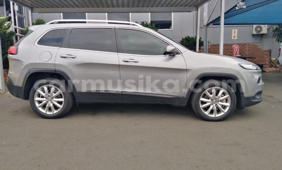 Acheter Occasion Voiture Jeep Cherokee Gris à Harare, Harare Acheter Occasion Voiture Jeep Cherokee Gris à Harare, Harare