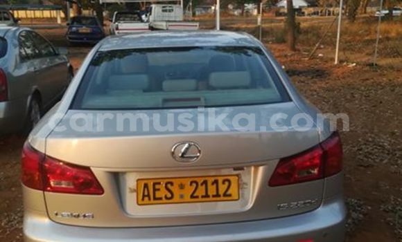 Tenga Tsaru Lexus IS Sirivha Mota in Harare in Harare Tenga Tsaru Lexus IS Sirivha Mota in Harare in Harare