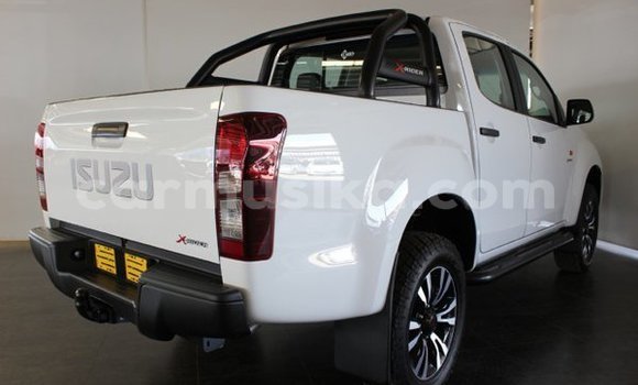 Buy Used Isuzu KB White Car in Beitbridge in Matabeleland South Buy Used Isuzu KB White Car in Beitbridge in Matabeleland South