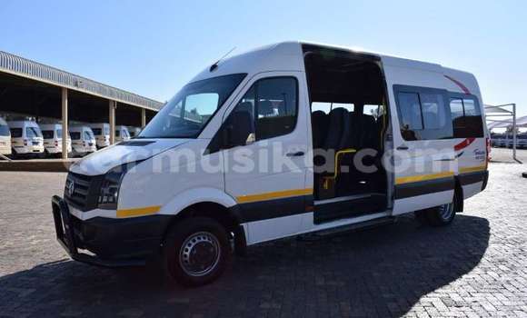 Tenga Tsaru Volkswagen Transporter Chena Mota in Harare in Harare Tenga Tsaru Volkswagen Transporter Chena Mota in Harare in Harare