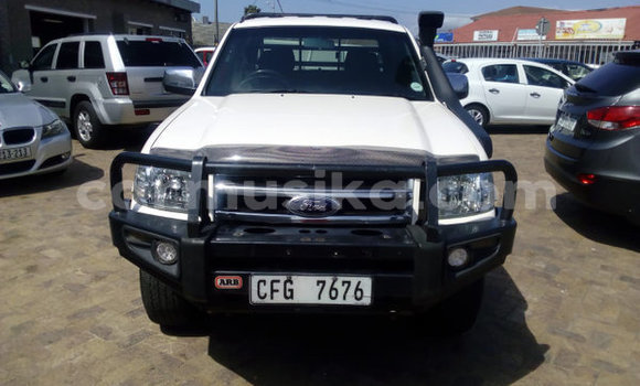 Acheter Occasion Voiture Ford Ranger Blanc à Beitbridge, Matabeleland South Acheter Occasion Voiture Ford Ranger Blanc à Beitbridge, Matabeleland South